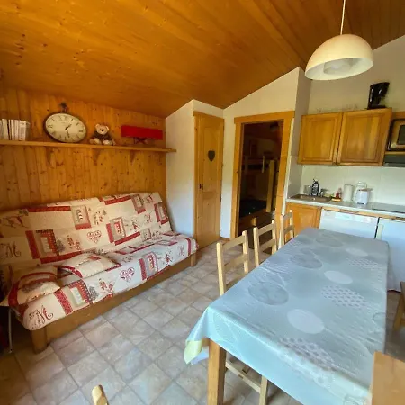 Apartment Cosy Au Coeur De - 6 Pers, Balcon Et Garage, Proche Commerces Et Ski. - Fr-1-459-32